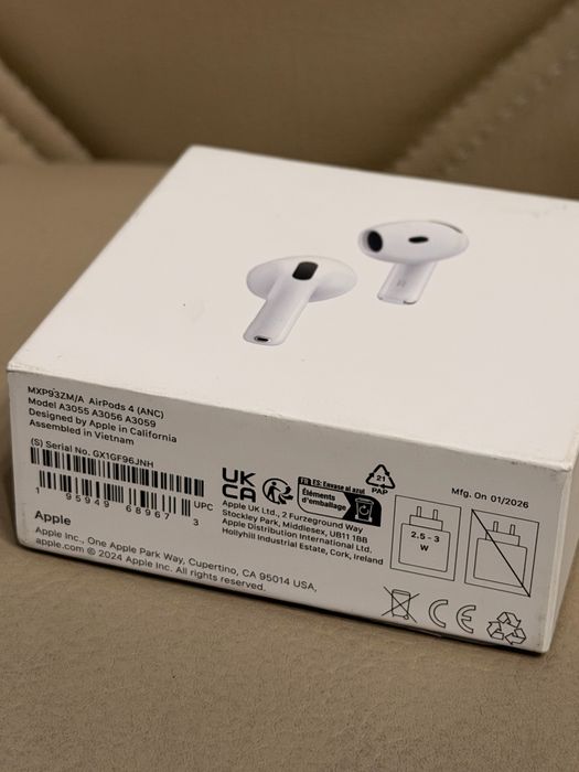 Casti airpods 4 noi