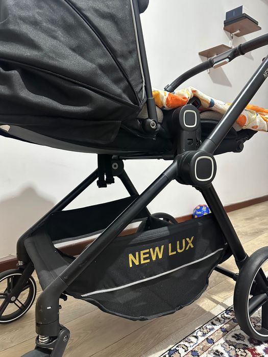 Коляска б/у ……….