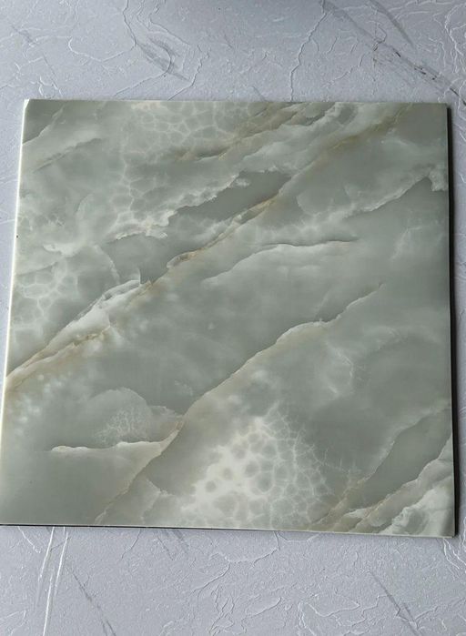 Самоклеющиеся обои