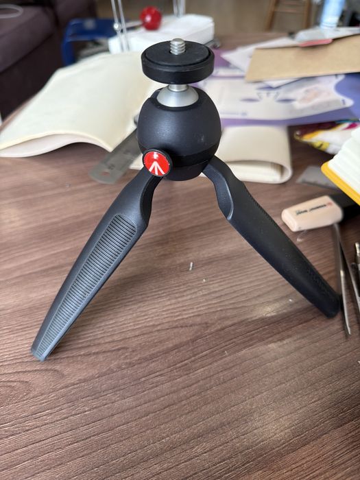 Manfrotto pixi mini трипод