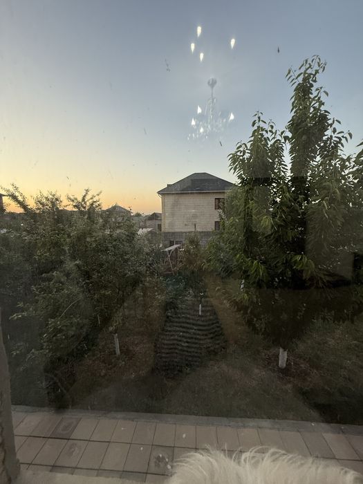 Продается частный дом, мкр. Нуртас, полностью с мебелью