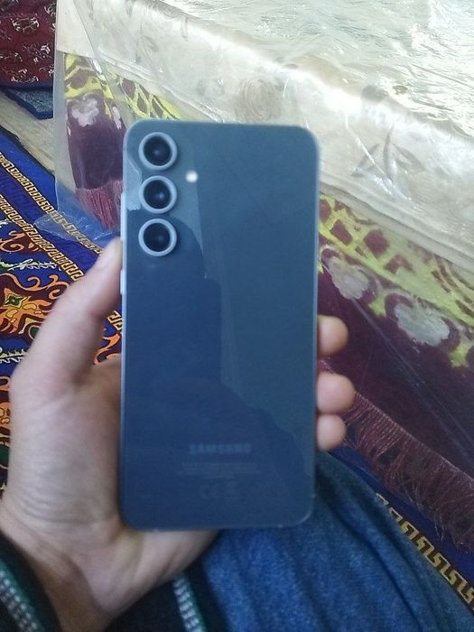 Galaxy s23 fe modeli 1 yil kafolati bilan