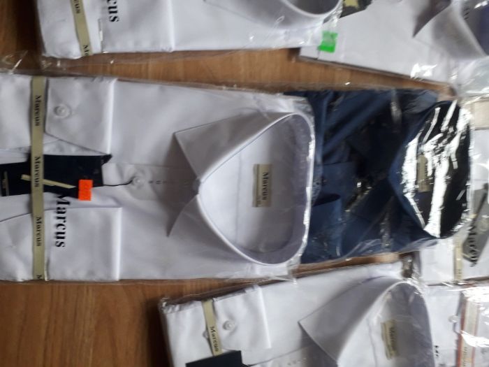 Продаю мужские рубашки