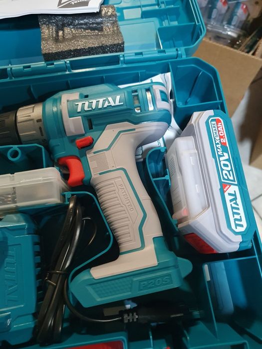 Акумулаторен винтоверт TOTAL Industrial, 20 V, 2 x 2.0 Ah Li-Ion, 45 N