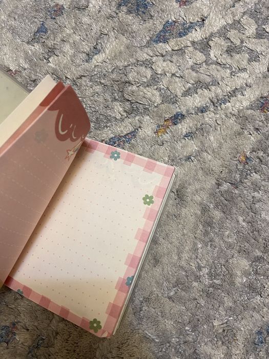 Блакнот новые много листов