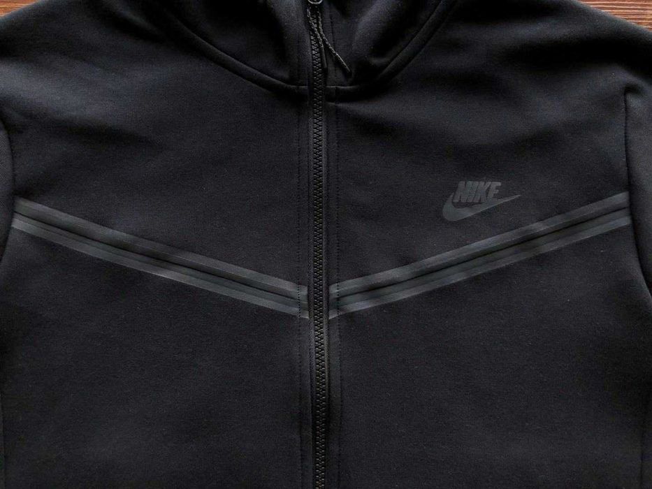 Trening nike tech negru