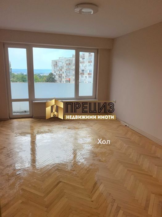 Продажба 3-стаен гр. Шумен - Добруджански 83m²