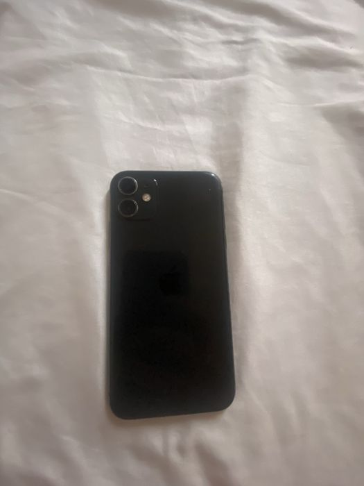 Vand iphone 11 64 gb