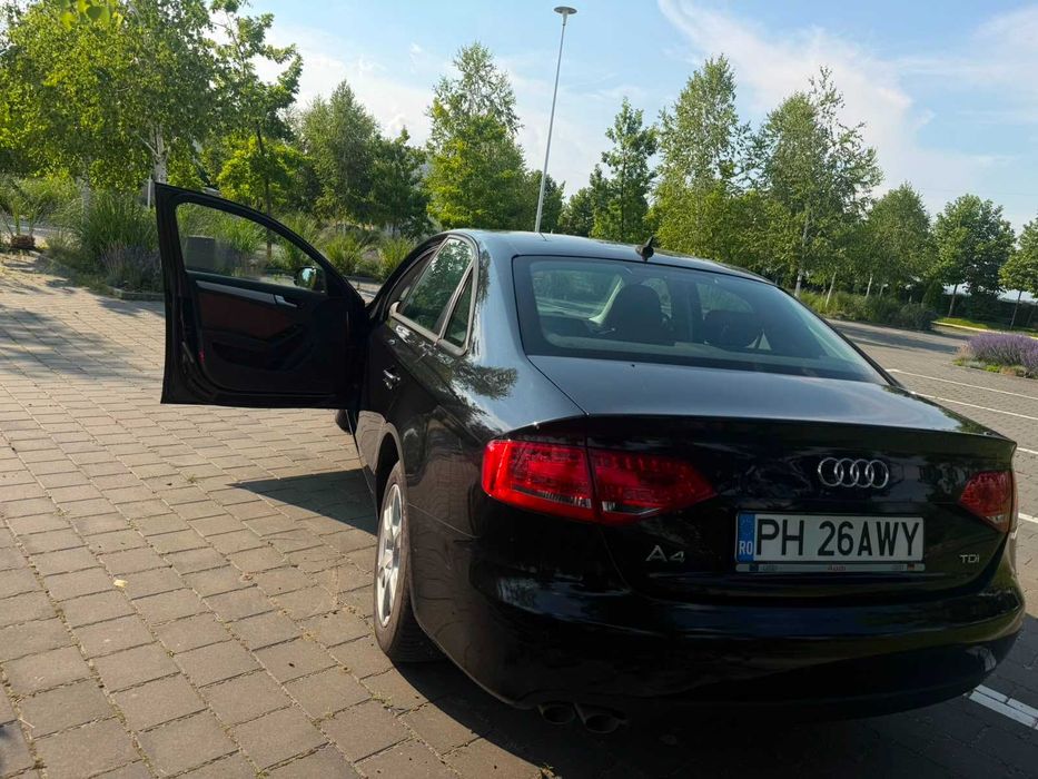 Audi A4 B8 2012 2.0 TDI Manuala 120cp