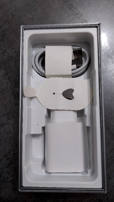 vivo v27e телефон