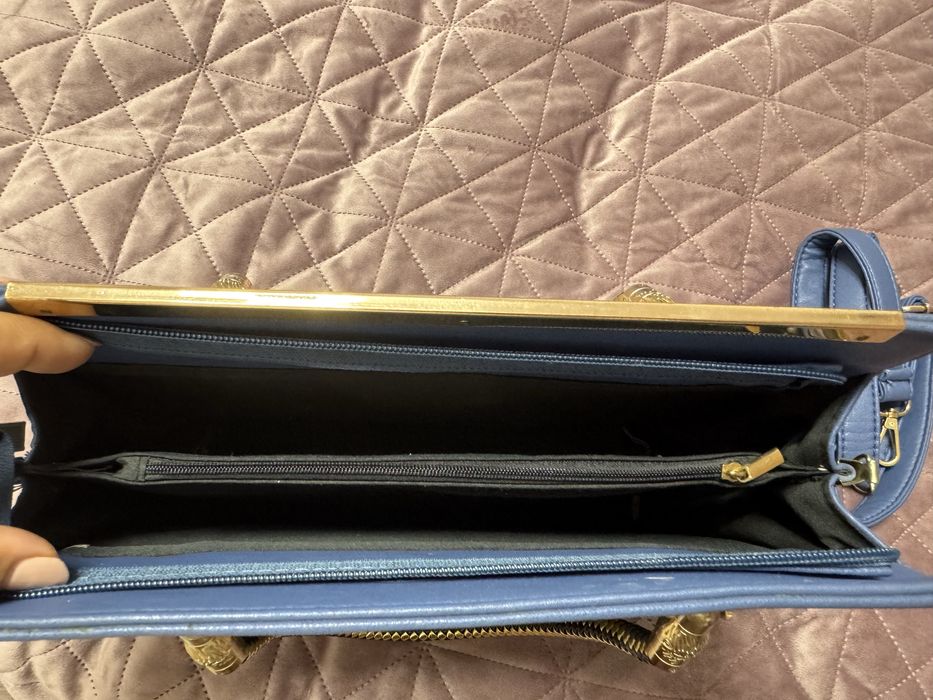 Geanta piele naturala albastra