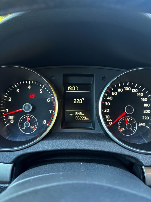 Vând Golf 6 1.4 MPI