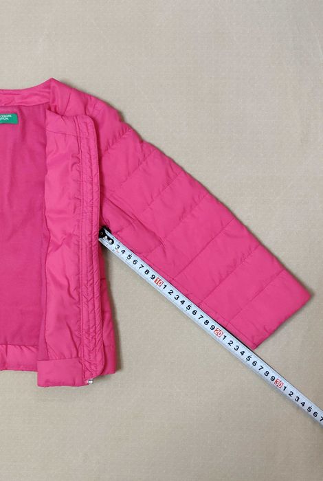 Брендовая яркая курточка от United Colors of Benetton (Италия)