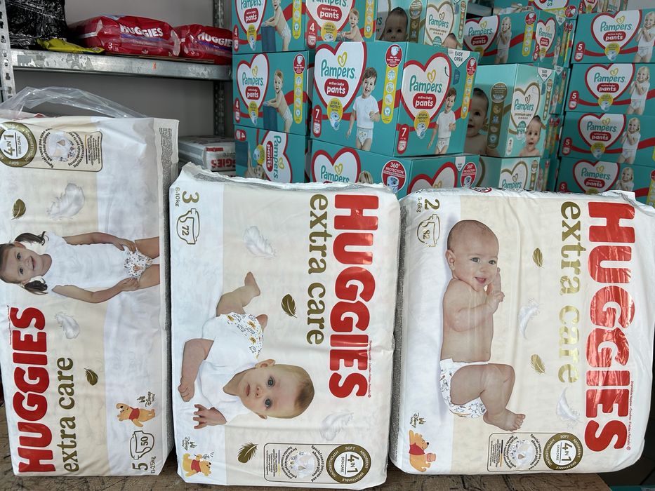 Firma vinde Scutece Pampers și Huggies la pret de importator