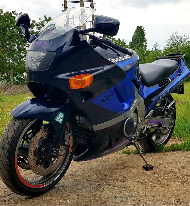 zx r 400 ' Auto, moto si ambarcatiuni ' OLX.ro