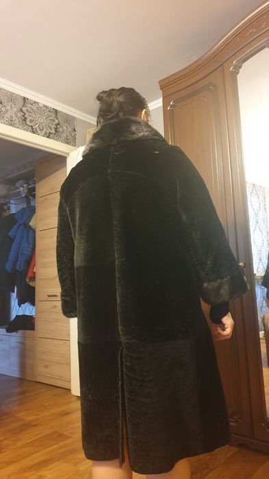 Продам шубу мутоновую