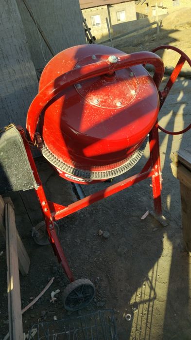 Бетономешалка срочно,профмаш