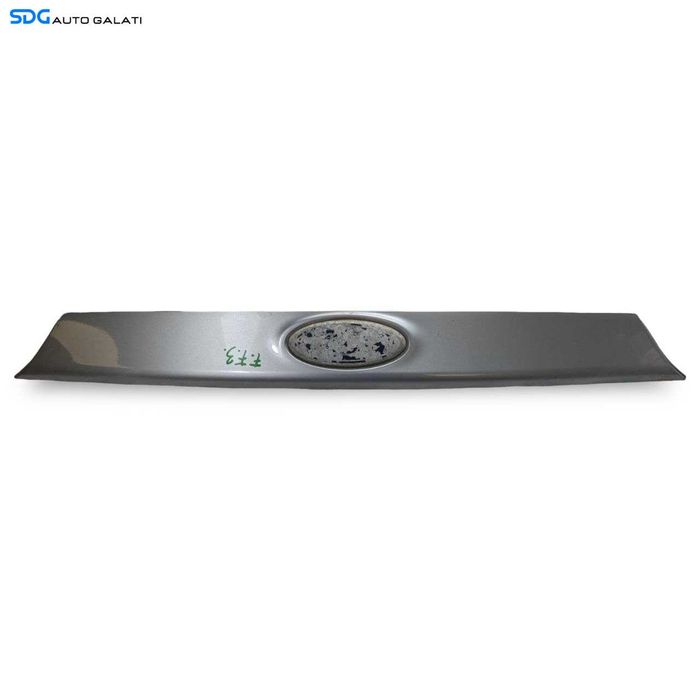 Ornament Bandou Suport Maner Clapeta Actionare Deschidere Haion Portbagaj cu Emblema Sigla Ford Focus 3 2010 - 2018 Cod BM51-N43404-A0W [LR2963]