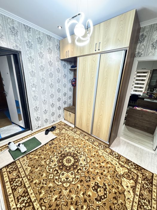 3 хонали квартира сотилади 5-микрорайон