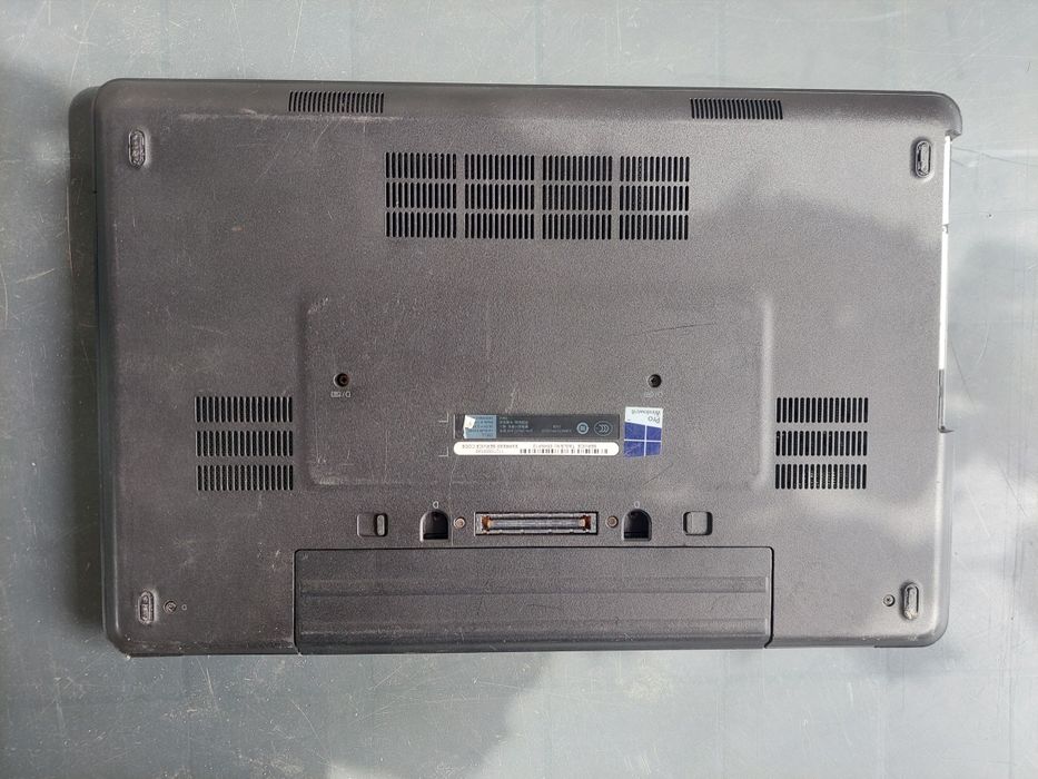 Laptop Dell Latitude i5