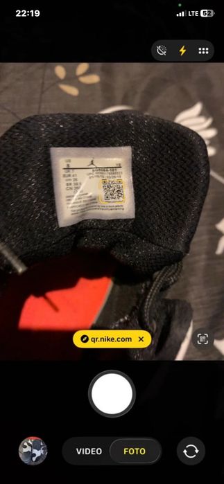 Jordan Max Aura Black and White