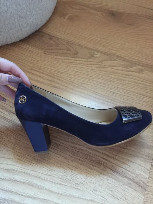 Дамски обувки на ток