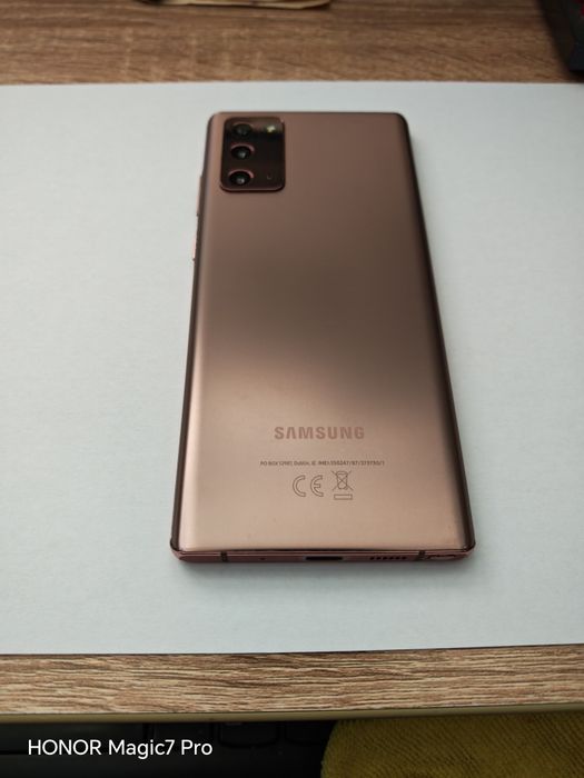 Продавам Samsung Note 20 с 8/256GB