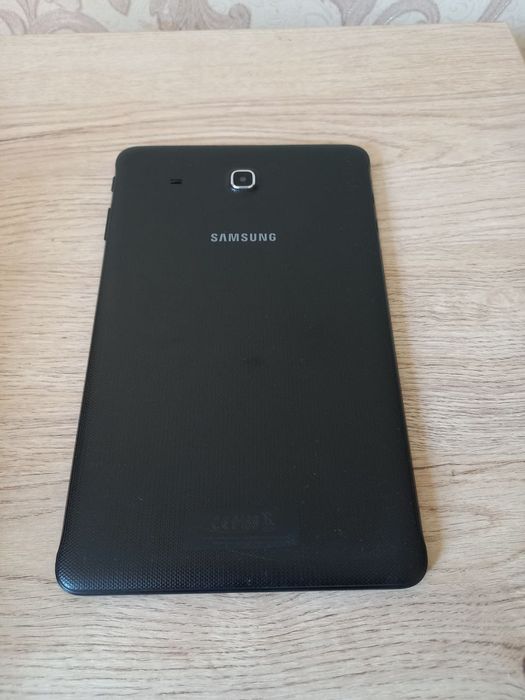 Продам планшет самсунг