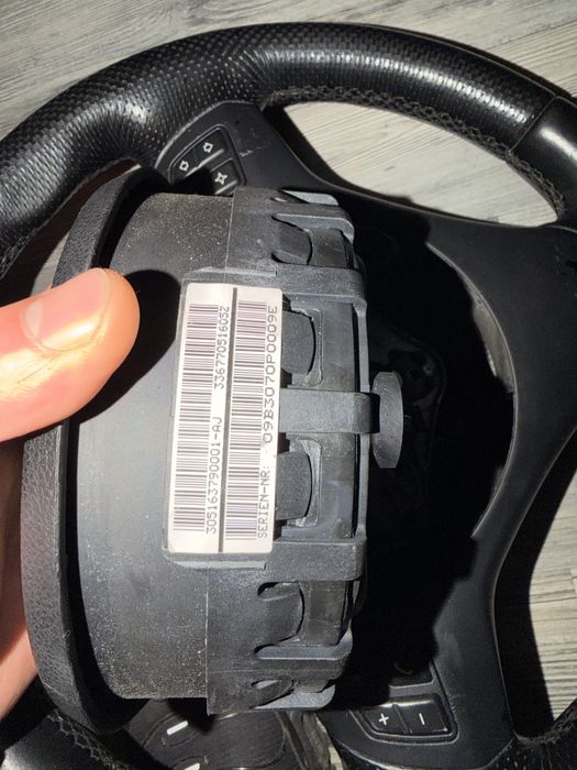 Волан BMW e90/e9x
