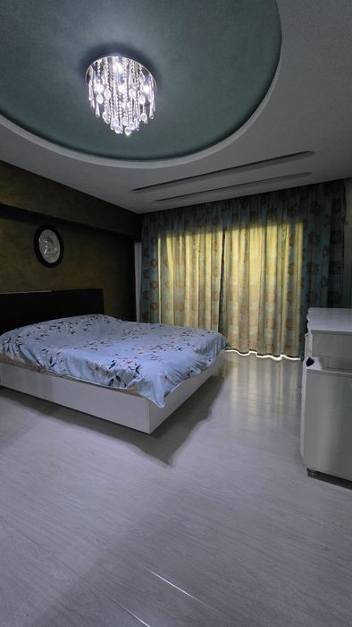 Apartament 3 Camere De Vânzare BARIERĂ(CATEDRALĂ) — fotografia 3