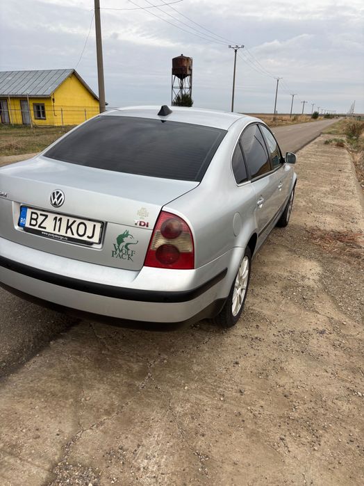 VOLKSWAGEN Passat 0 — imagine 4