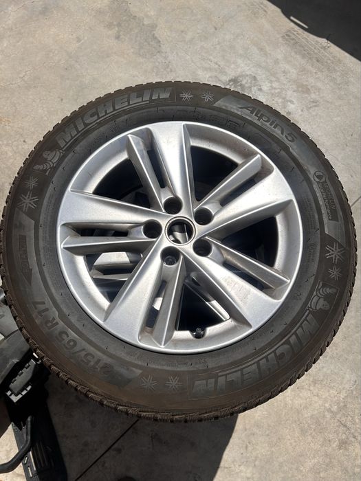 Anvelope de iarna • Michelin Alpin 5 • 215/65 R17 1000 lei/set