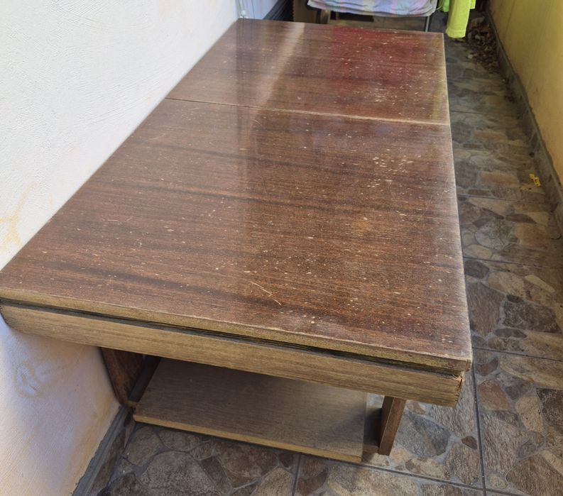 Разтегаема холна маса