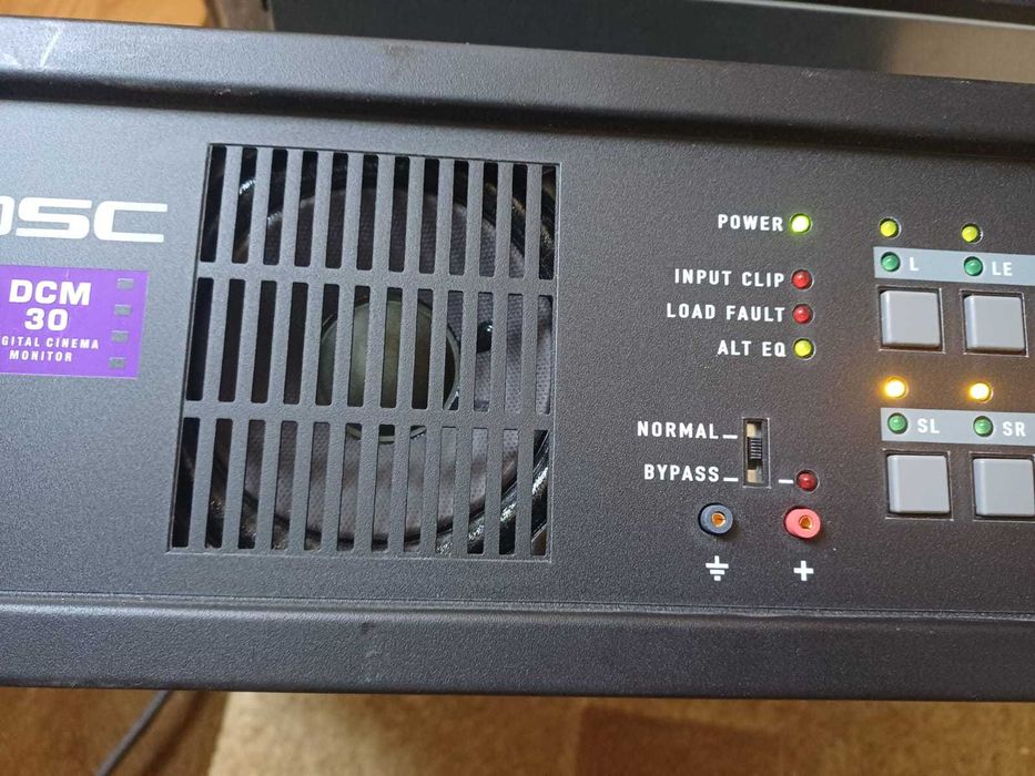 Procesor  audio   QSC