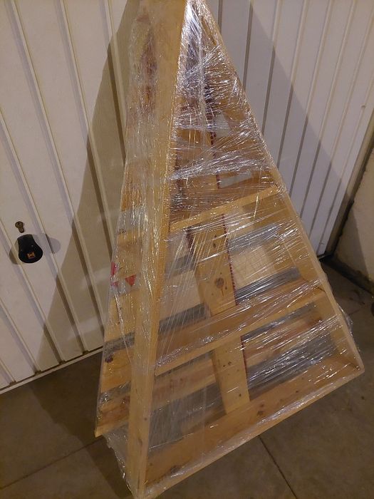 2бр декоративни дървени елхи