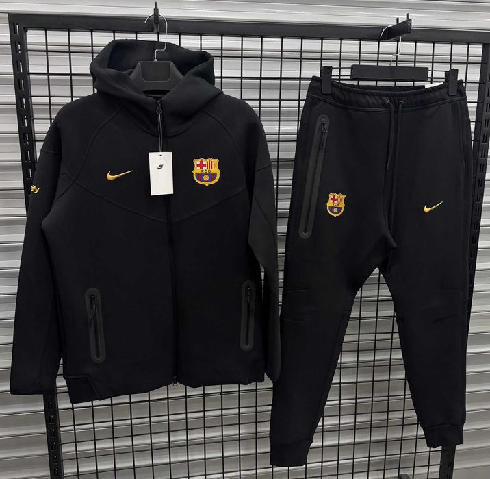 Мъжки Екипи Nike