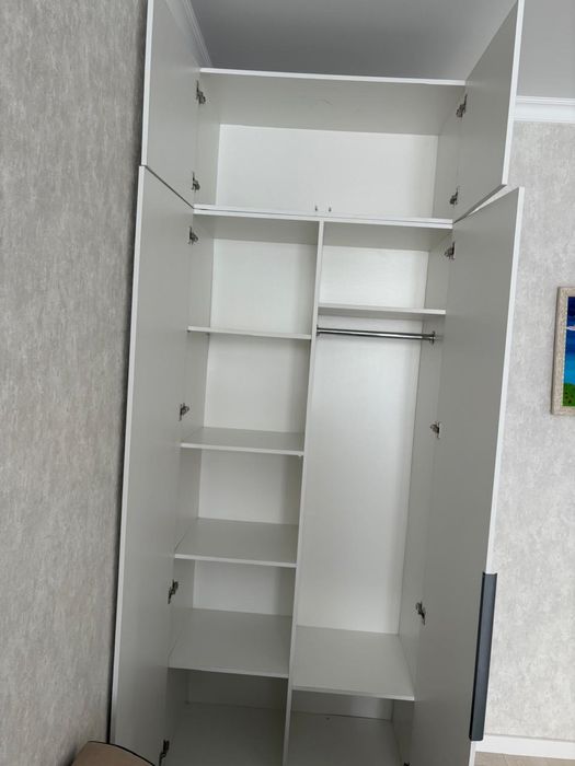 Продается шкаф .