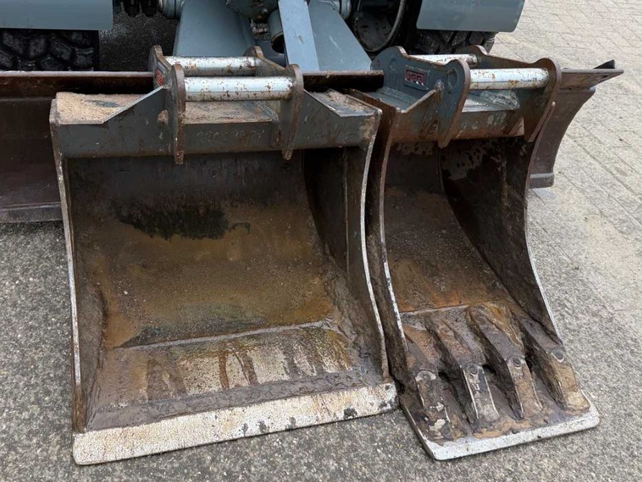 Колесные экскаватор WACKER NEUSON EW65