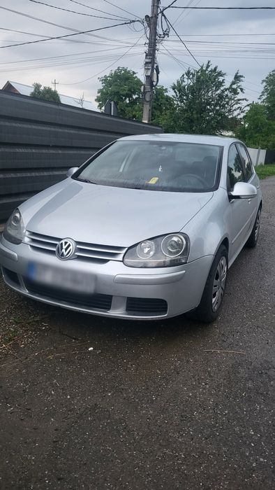 VOLKSWAGEN Golf 2006