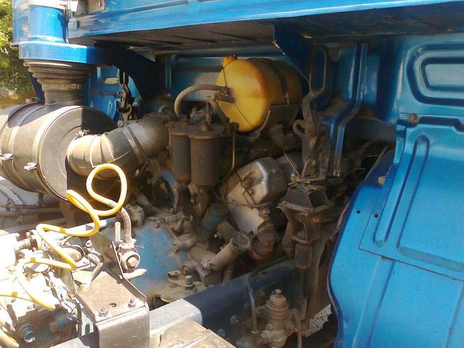 Продается седельный тягач c полуприцепом(контейнеровоз)