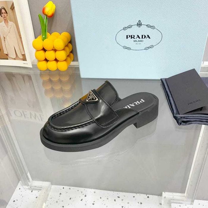 Saboti Prada marimea 39 40