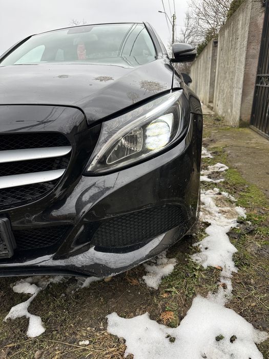 Far stanga led mercedes w205