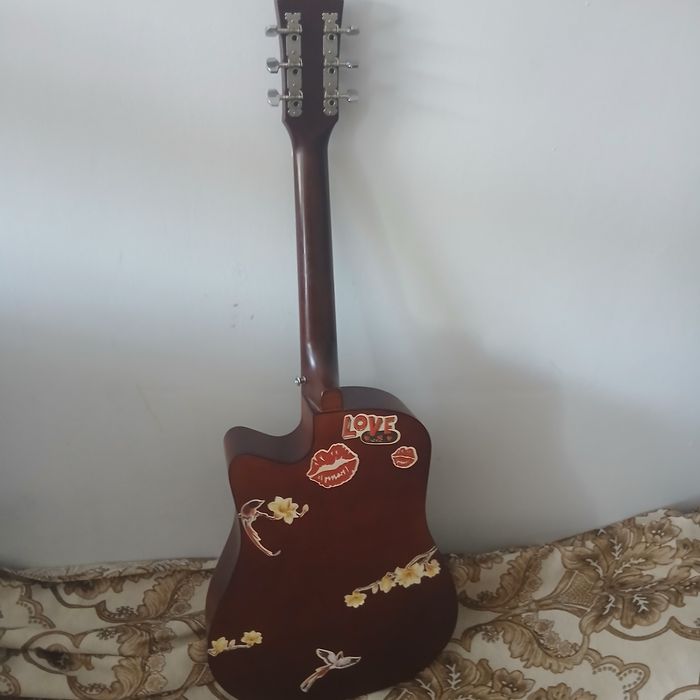 Продам Гитару Anfan