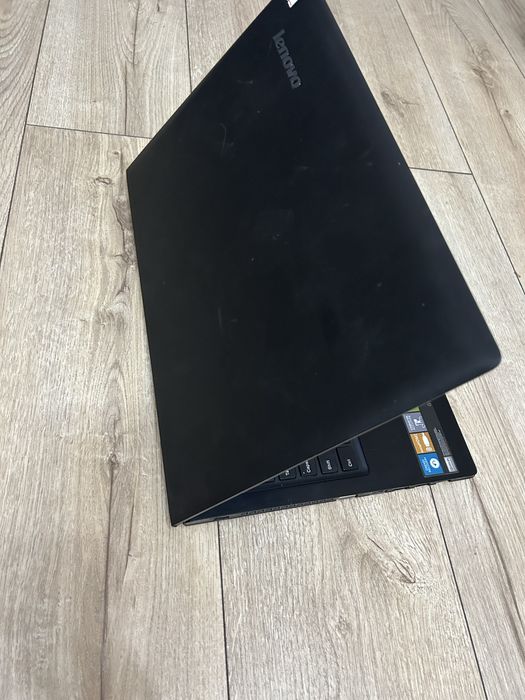 Lenovo G505s   .