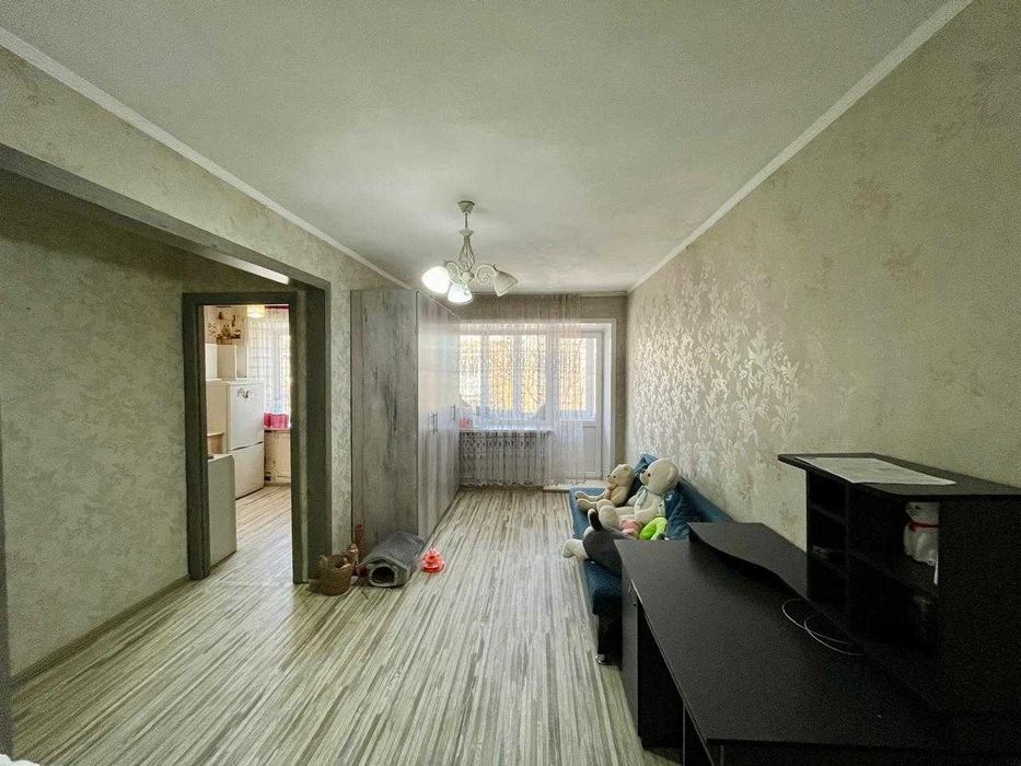 Продам1- комн. квартиру в центре города Караганда