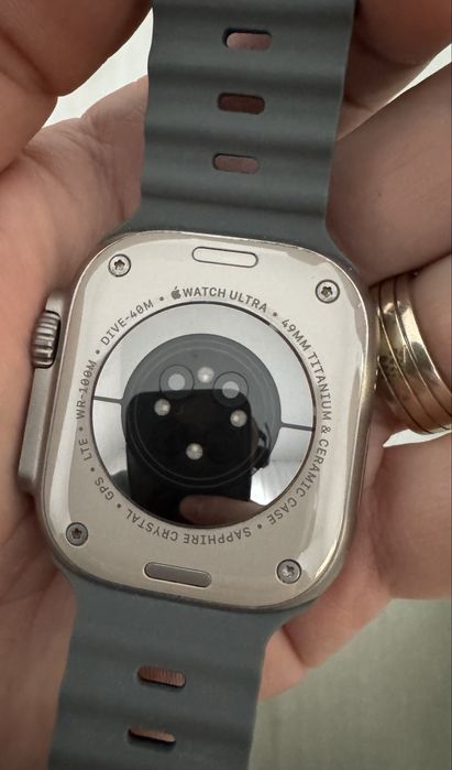 Apple Watch Ultra 49mm LTE+GPS