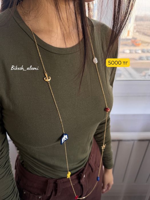 Заманауи стильдегі нәзік әшекей бұйымдар