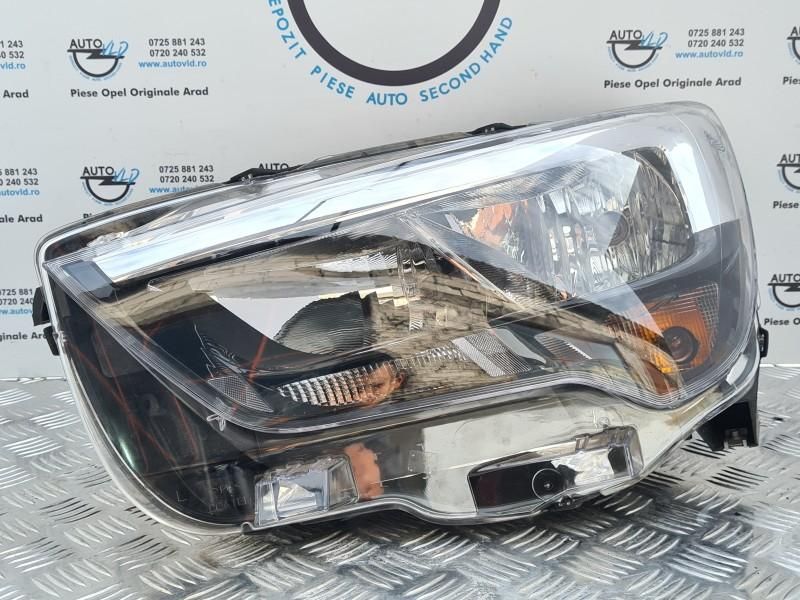 Far stanga halogen Opel Combo E