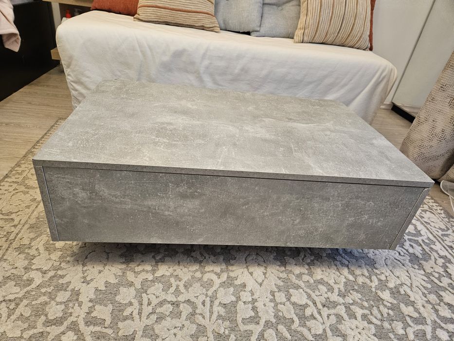 Masuta de cafea gri-ciment