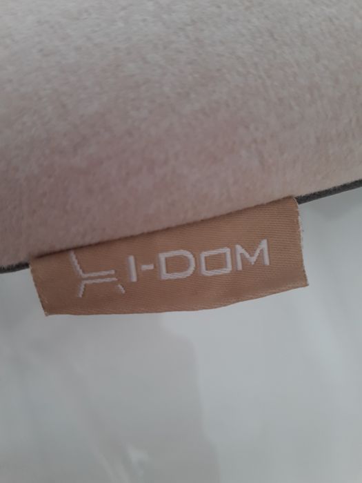 Стулья новые 4шт